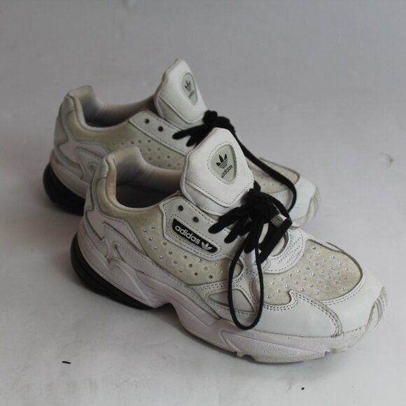 Women's Adidas Retro Fit Sneakers U.S. Size 6 - Preloved - Picture 9 of 16